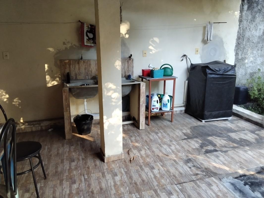 Casa, Amazonas, 3 Quartos, 2 Vagas, 1 Suíte