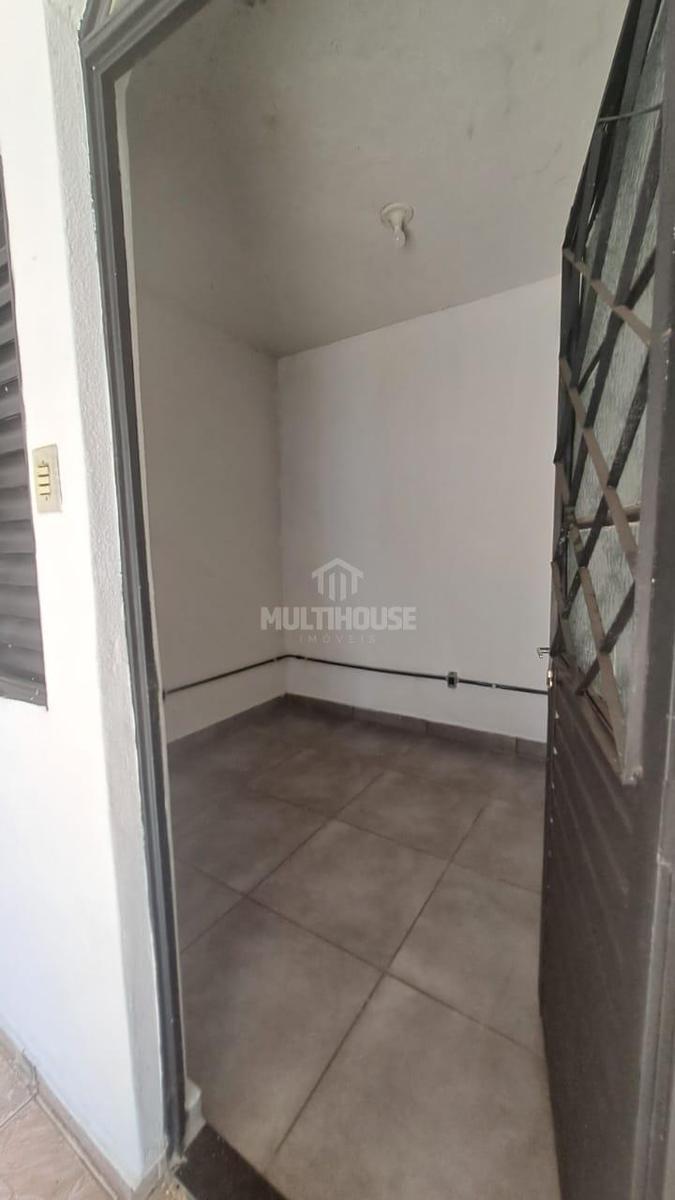 Casa, Candelária, 4 Quartos, 3 Vagas, 1 Suíte