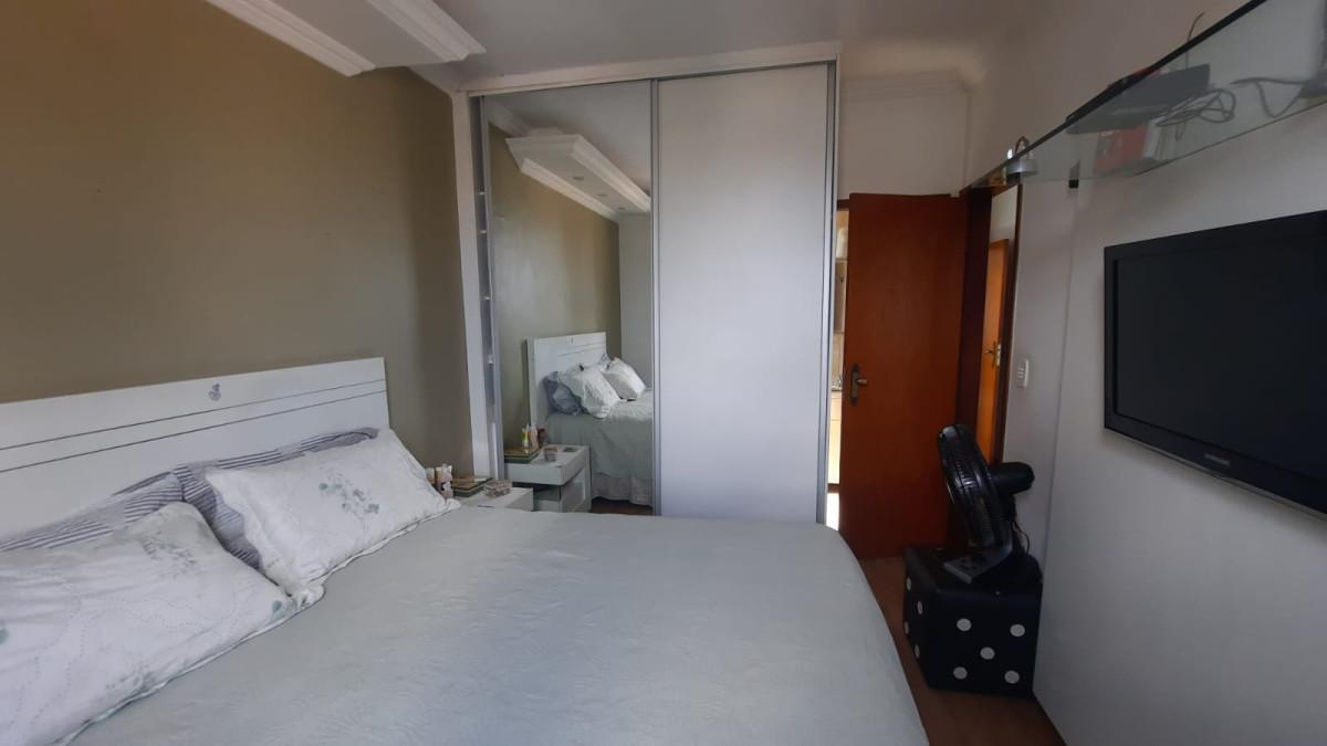 Cobertura, Cachoeirinha, 3 Quartos, 2 Vagas, 1 Suíte