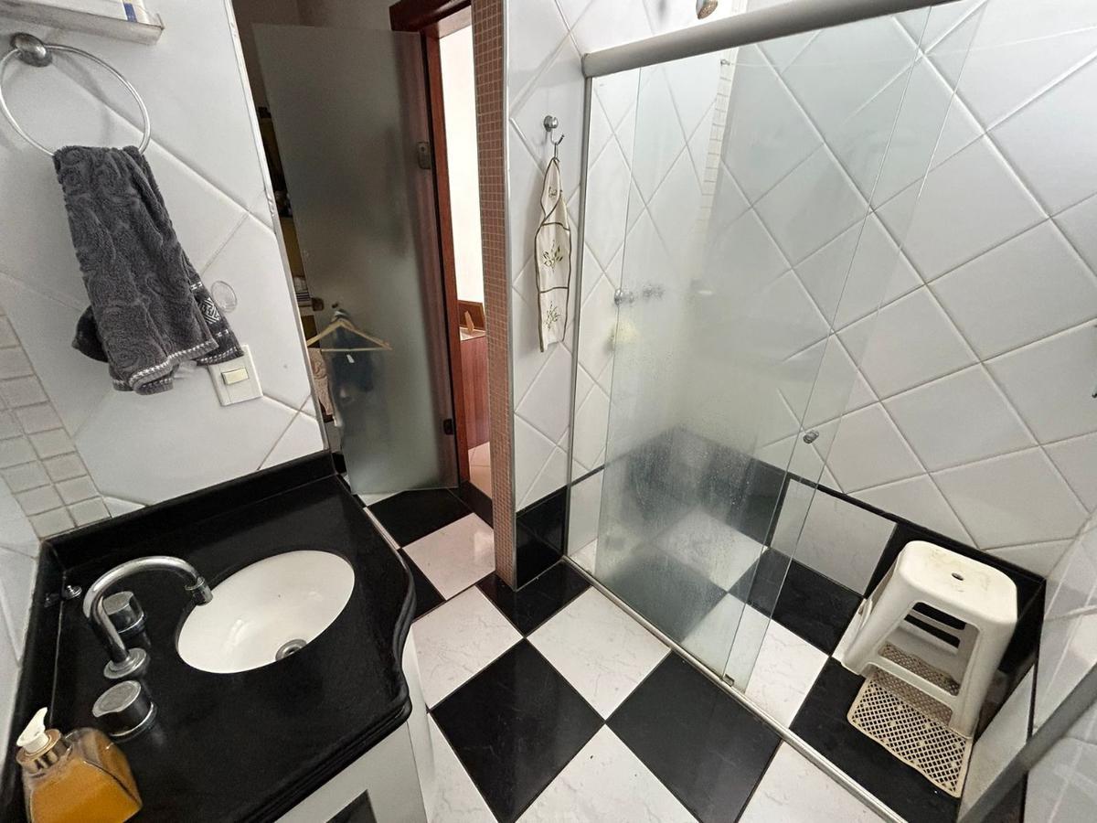Casa, Pirajá, 4 Quartos, 4 Vagas, 2 Suítes