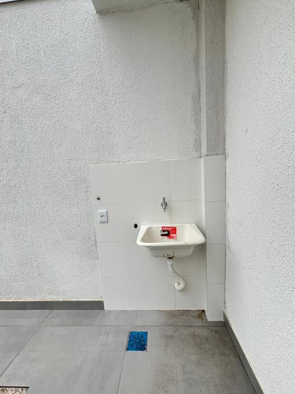 Casa, Jardim Leblon, 2 Quartos, 2 Vagas