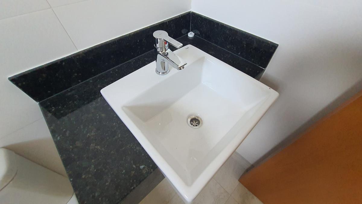 Casa, Centro, 3 Quartos, 2 Vagas, 1 Suíte