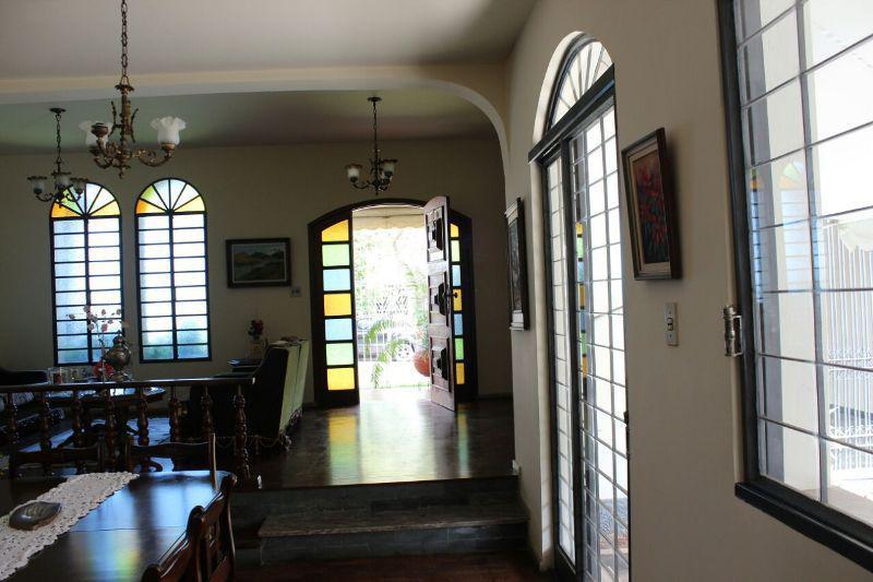 Casa, Ouro Preto, 4 Quartos, 4 Vagas, 2 Suítes