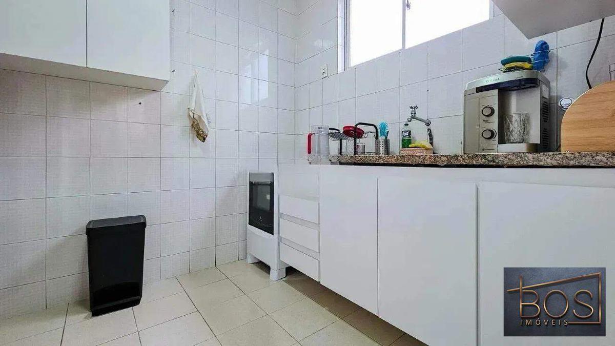Apartamento, Sagrada Família, 3 Quartos, 2 Vagas, 1 Suíte