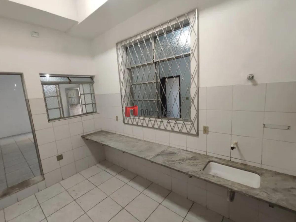 Casa, Conjunto Minascaixa, 4 Quartos, 8 Vagas, 1 Suíte