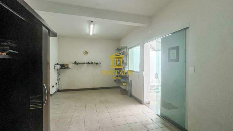 Casa, São Lucas, 7 Quartos, 3 Vagas, 1 Suíte