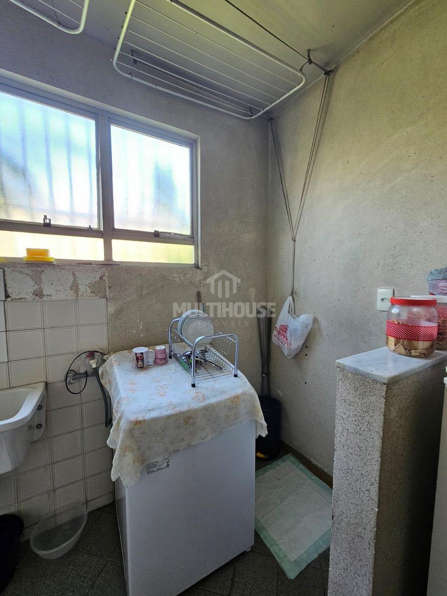 Apartamento, Carlos Prates, 2 Quartos, 1 Vaga
