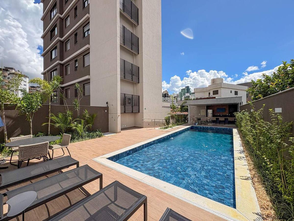 Apartamento, Barreiro, 3 Quartos, 2 Vagas, 1 Suíte