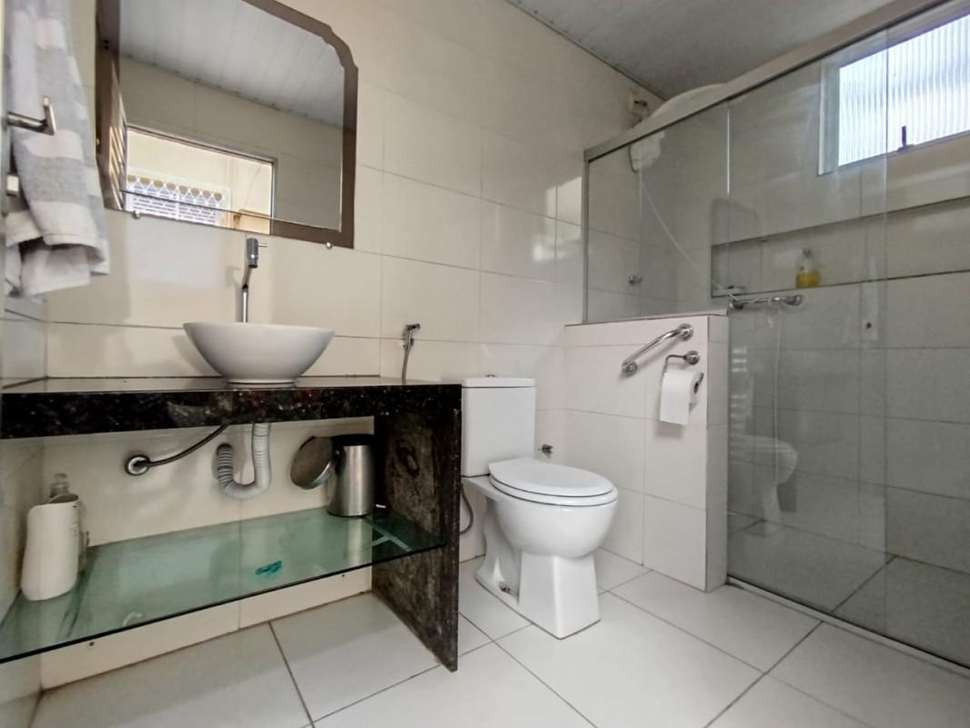 Casa, Carlos Prates, 3 Quartos, 2 Vagas