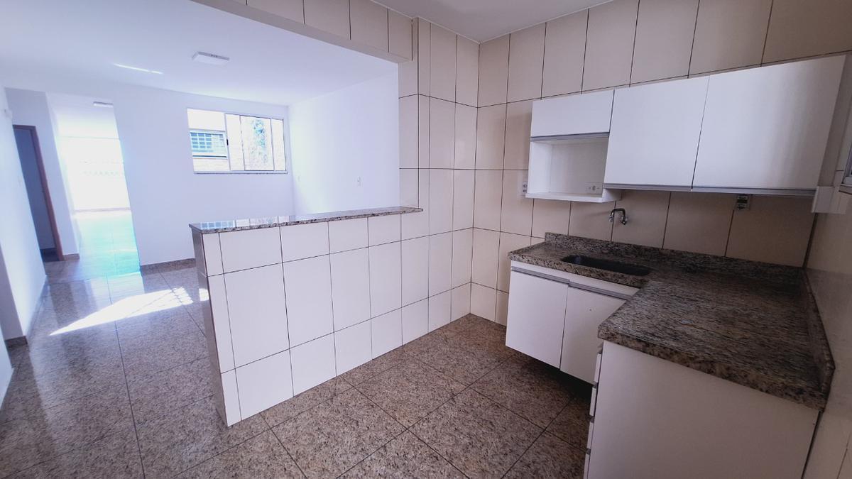 Casa, Nova Floresta, 3 Quartos, 0 Vaga, 1 Suíte