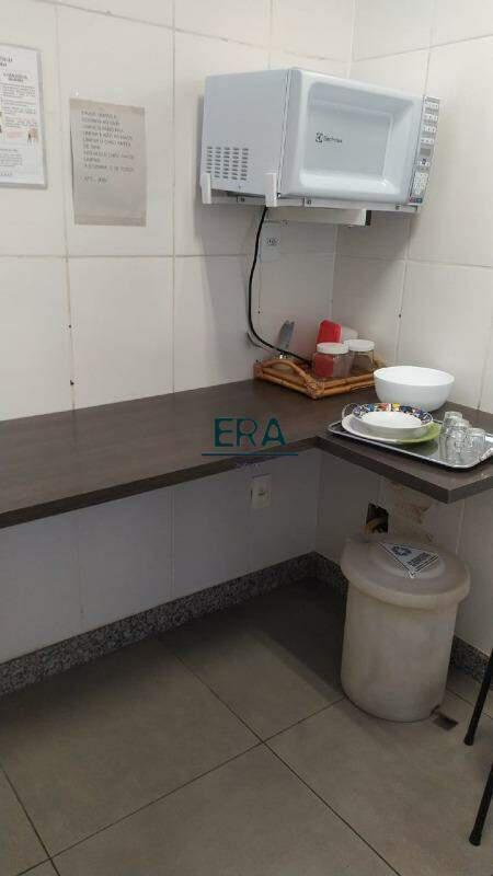 Sala, Savassi, 0 Quarto, 3 Vagas