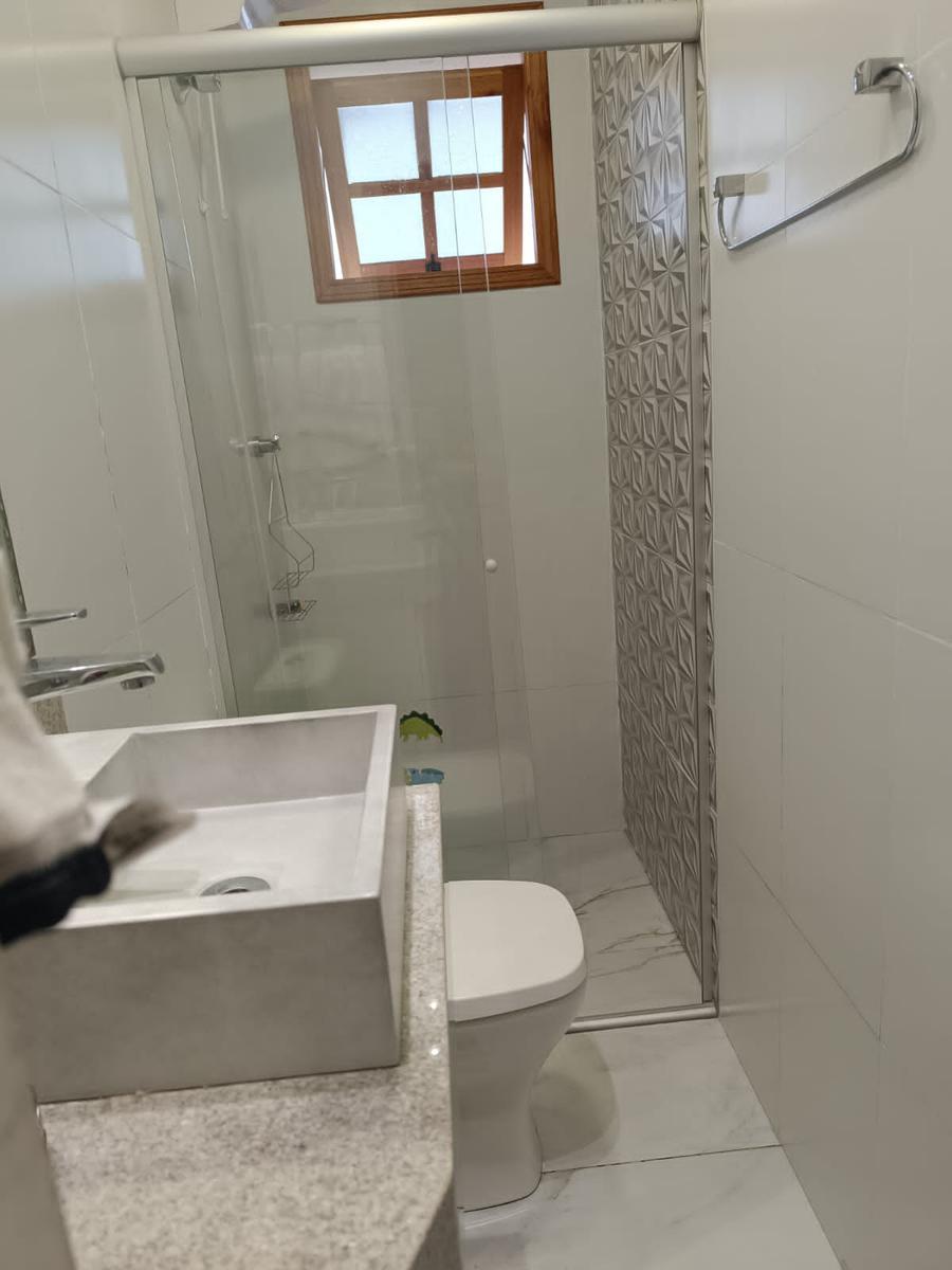 Casa, Jardim América, 3 Quartos, 4 Vagas, 2 Suítes