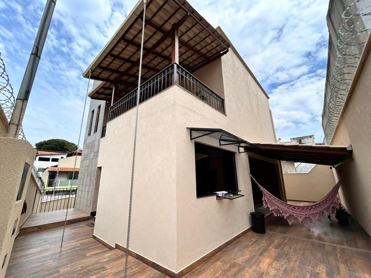 Casa, Camilo Alves, 4 Quartos, 3 Vagas
