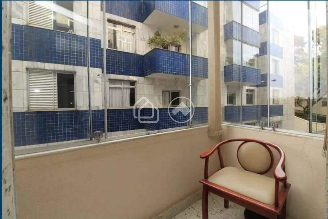 Apartamento, Estoril, 3 Quartos, 2 Vagas, 1 Suíte