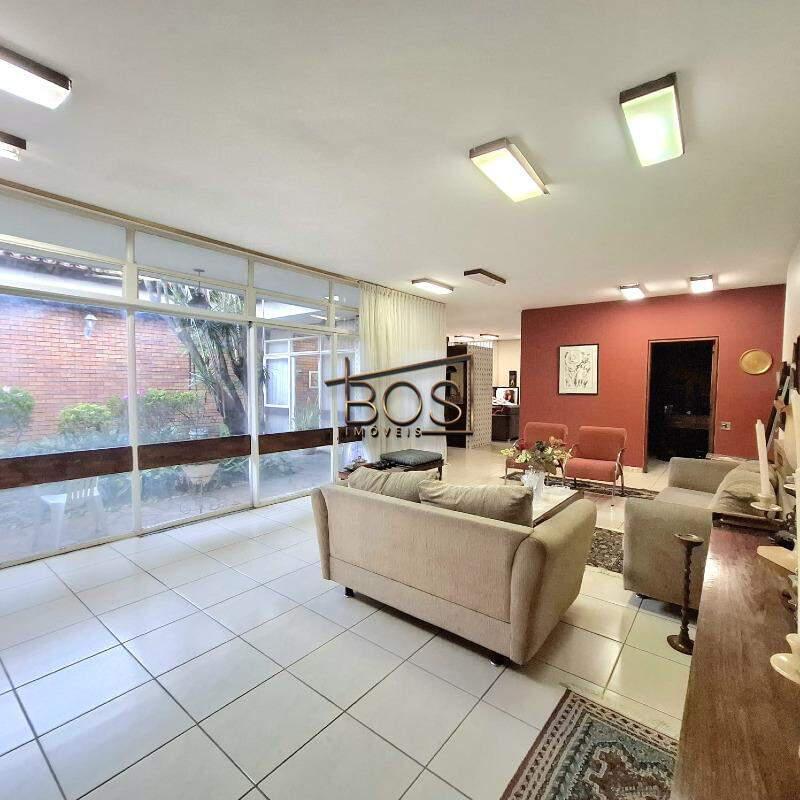 Casa, Cidade Jardim, 6 Quartos, 10 Vagas, 1 Suíte