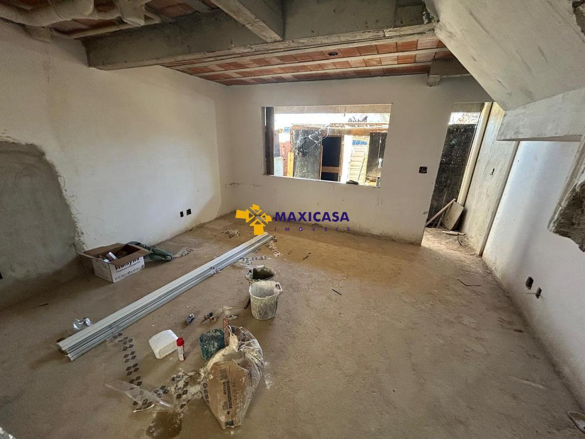 Casa, Itapoã, 3 Quartos, 1 Vaga, 1 Suíte