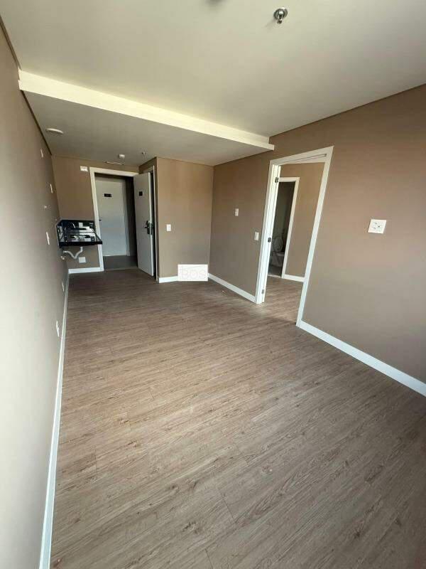 Apartamento, Estoril, 2 Quartos, 0 Vaga, 2 Suítes