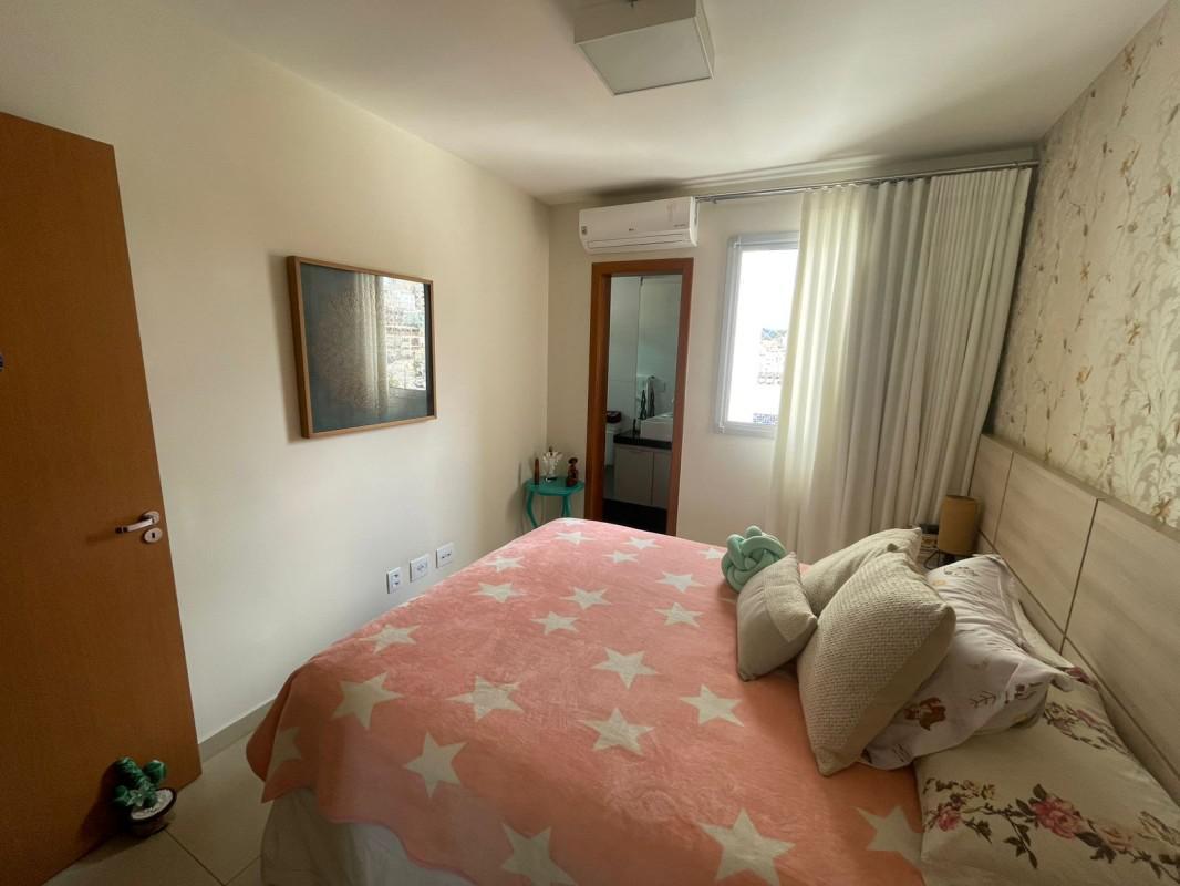 Apartamento, Sagrada Família, 3 Quartos, 2 Vagas, 1 Suíte