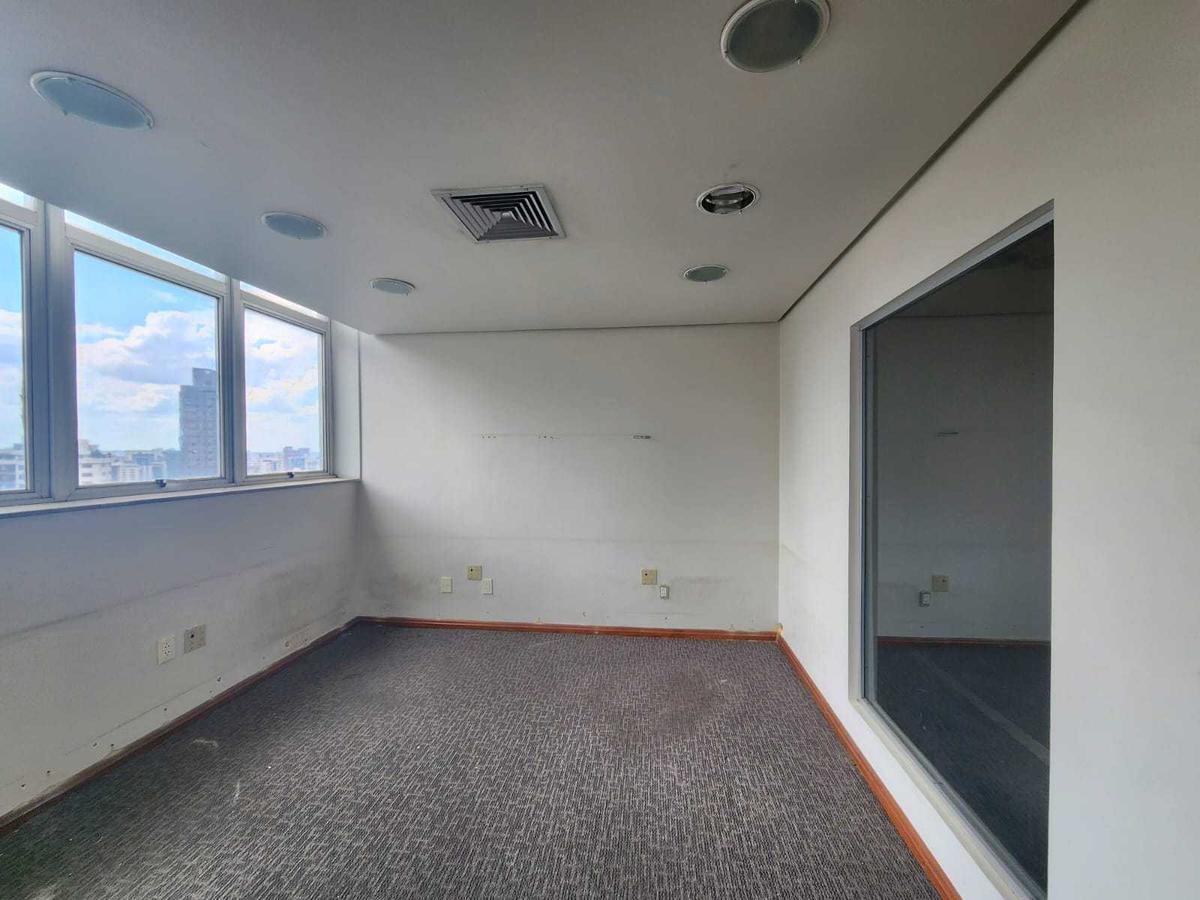 Sala, Funcionários, 0 Quarto, 11 Vagas