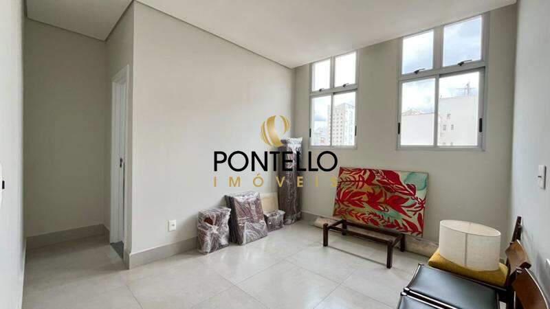 Cobertura, Centro, 2 Quartos, 0 Vaga, 4 Suítes