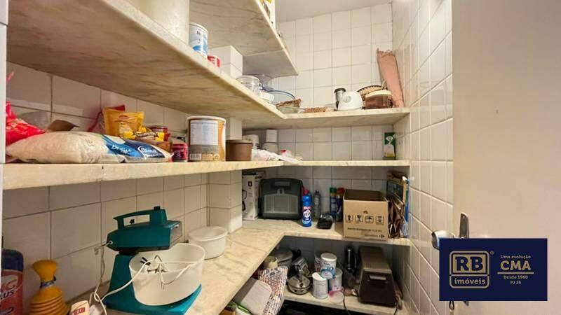 Cobertura, Funcionários, 6 Quartos, 3 Vagas, 1 Suíte