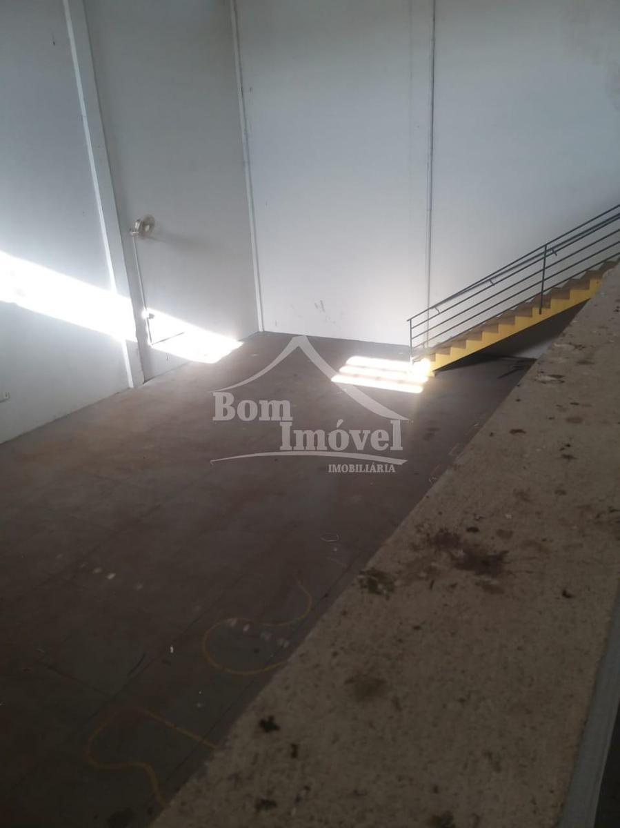 Galpão, Centro, 0 Quarto, 0 Vaga