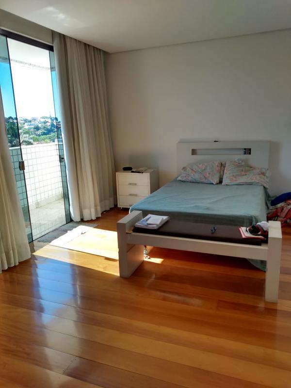 Apartamento, Castelo, 4 Quartos, 4 Vagas, 3 Suítes