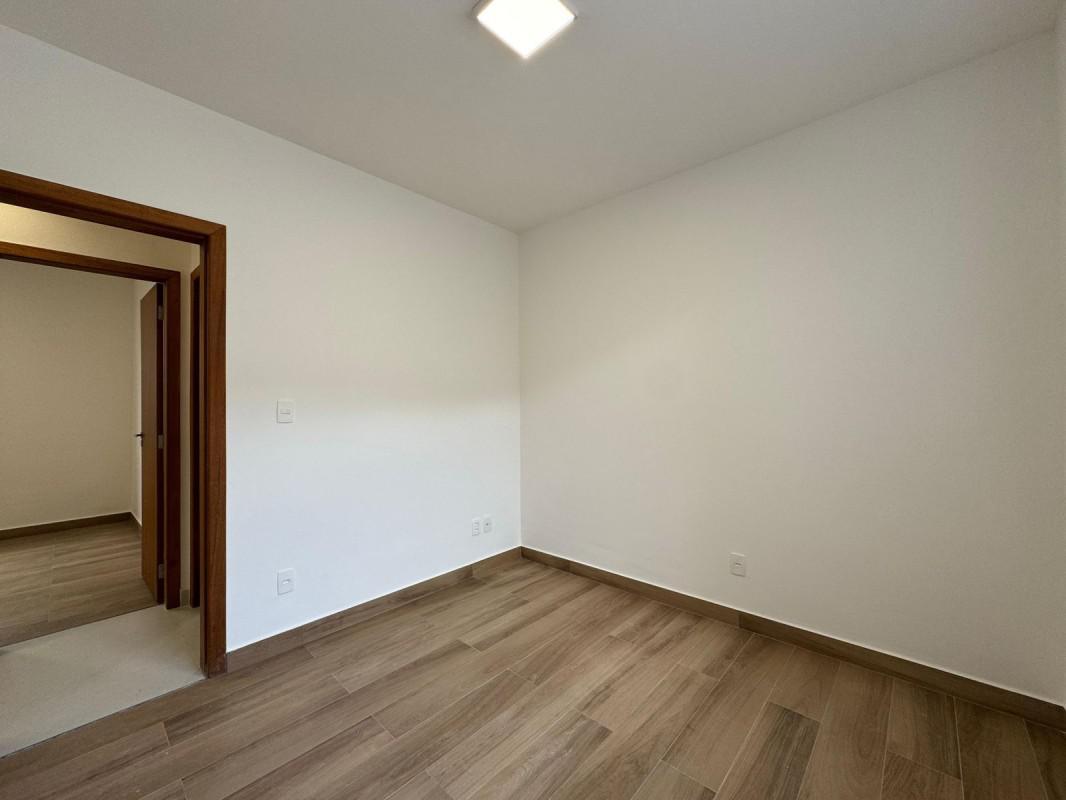 Casa, Itapoã, 3 Quartos, 2 Vagas, 1 Suíte