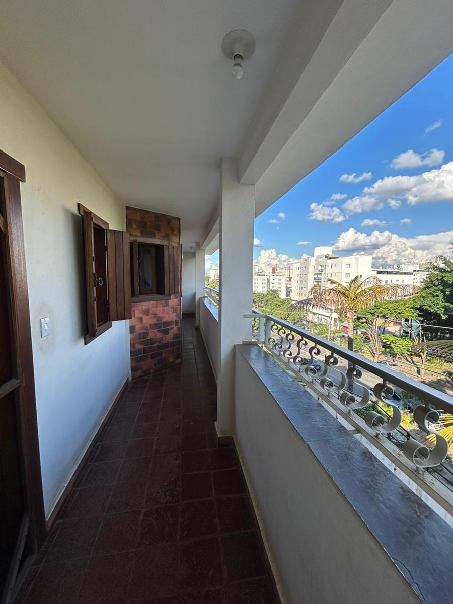 Casa Comercial, Castelo, 5 Quartos, 2 Vagas, 1 Suíte