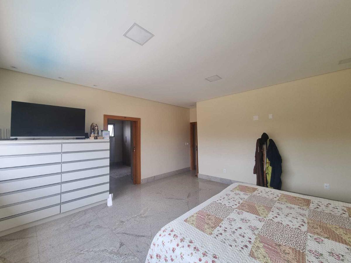 Casa, Jardim Riacho das Pedras, 5 Quartos, 10 Vagas, 2 Suítes