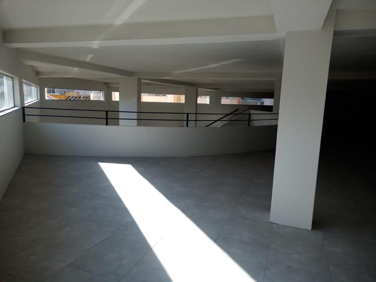Prédio, Floresta, 0 Quarto, 25 Vagas
