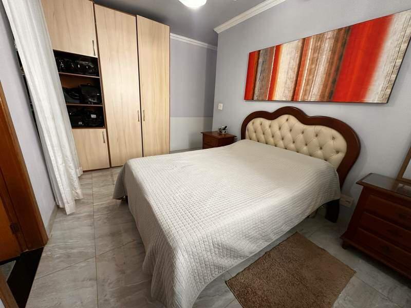 Casa, Fernão Dias, 3 Quartos, 2 Vagas, 1 Suíte