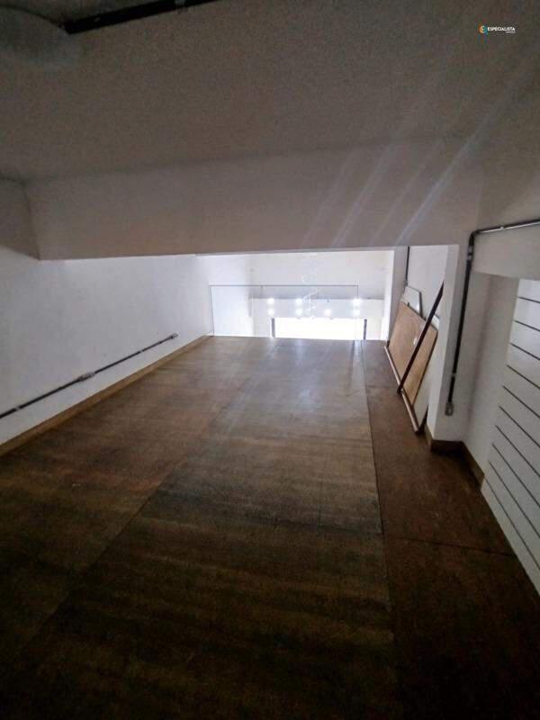Andar, Floresta, 0 Quarto, 0 Vaga
