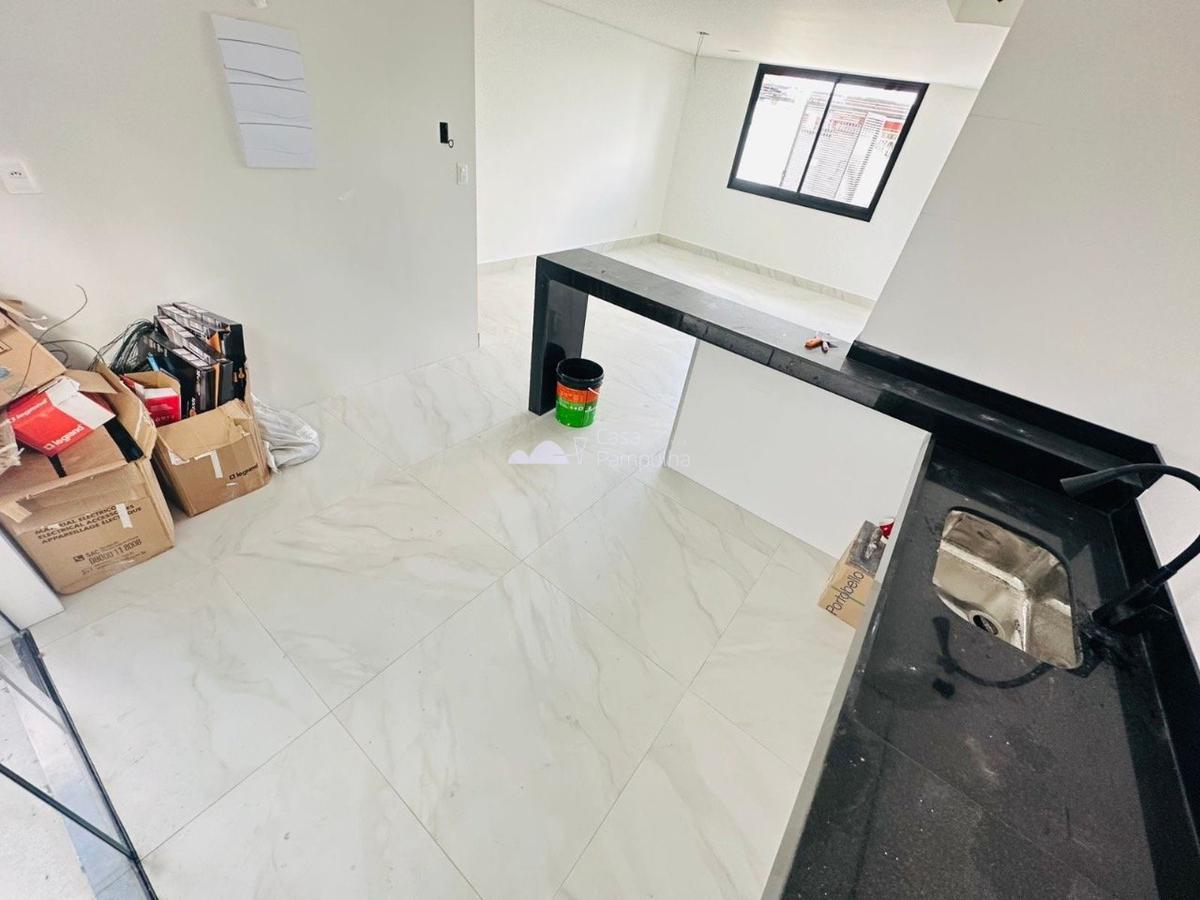 Casa, Planalto, 3 Quartos, 1 Vaga, 1 Suíte