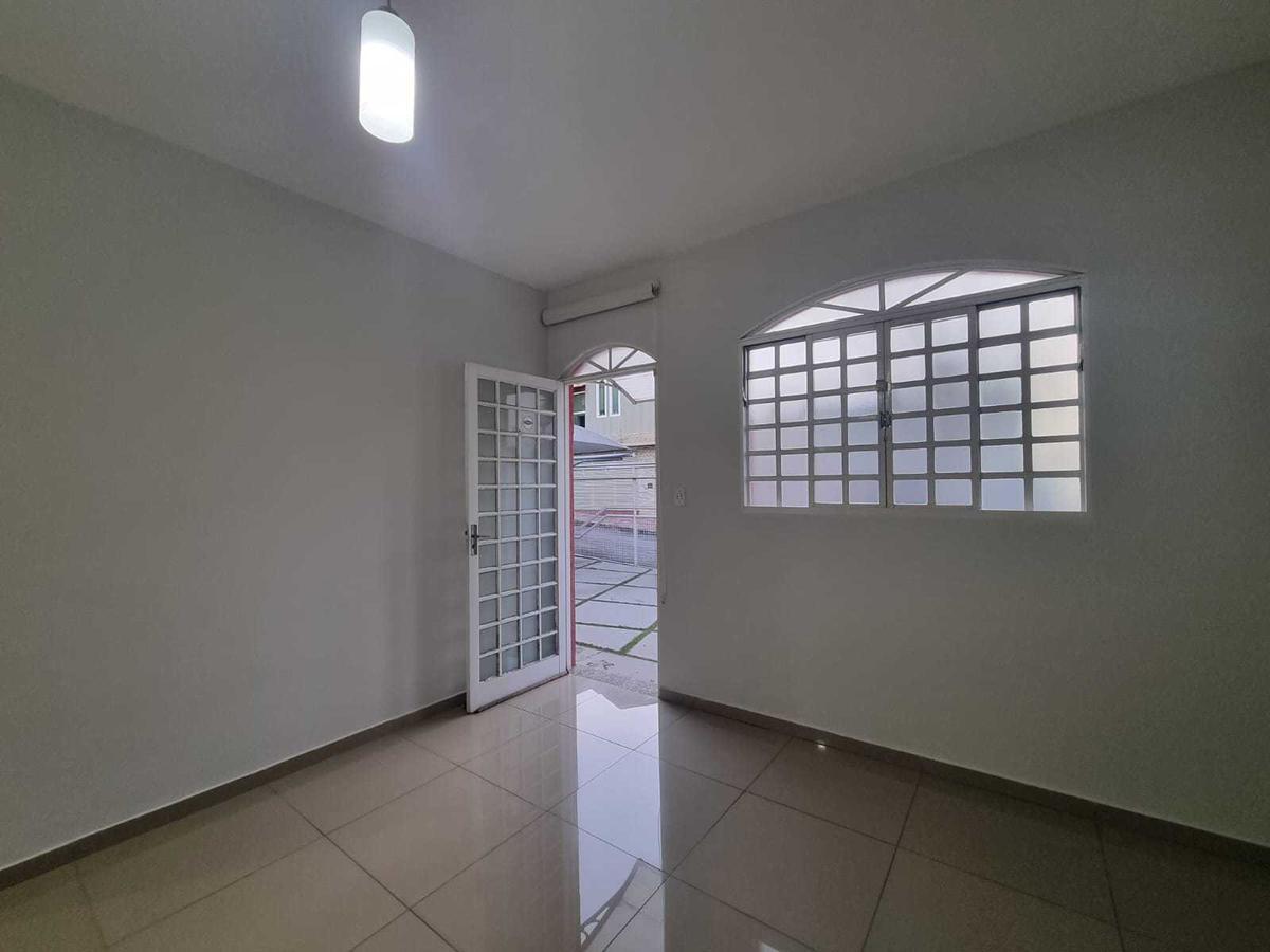 Casa, Jardim Riacho das Pedras, 3 Quartos, 2 Vagas, 1 Suíte