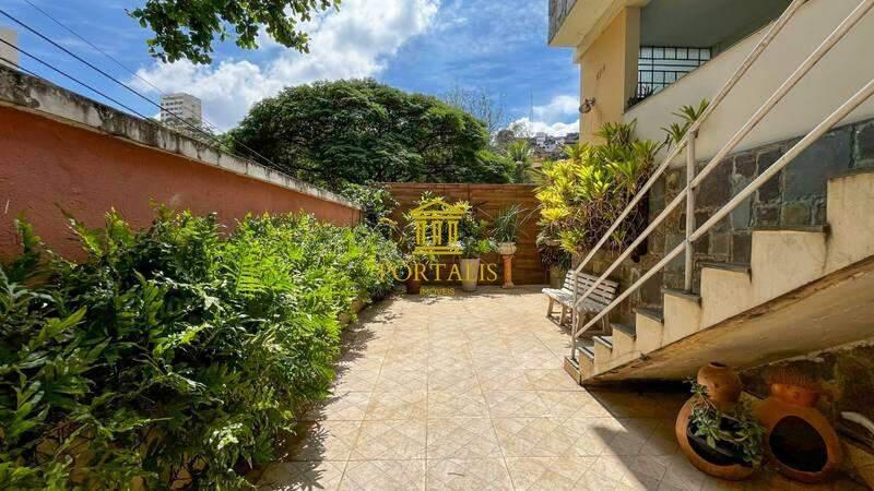 Casa, Serra, 4 Quartos, 2 Vagas, 2 Suítes
