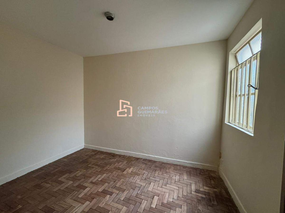 Casa, Barreiro, 4 Quartos, 4 Vagas, 1 Suíte