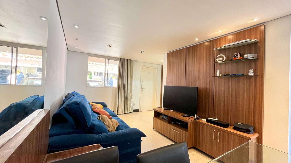 Casa, Buritis, 4 Quartos, 2 Vagas, 1 Suíte