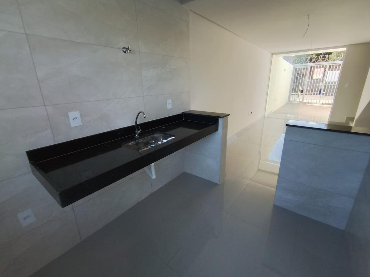 Casa, Piratininga (venda Nova), 2 Quartos, 1 Vaga, 2 Suítes