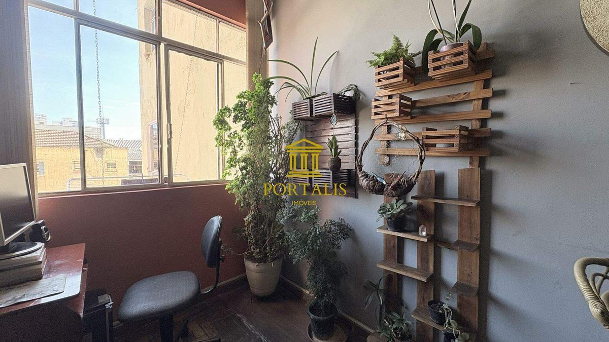 Apartamento, Centro, 3 Quartos, 0 Vaga, 1 Suíte