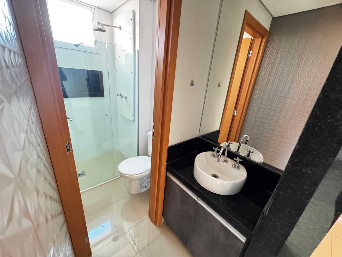 Apartamento, Castelo, 2 Quartos, 2 Vagas, 1 Suíte