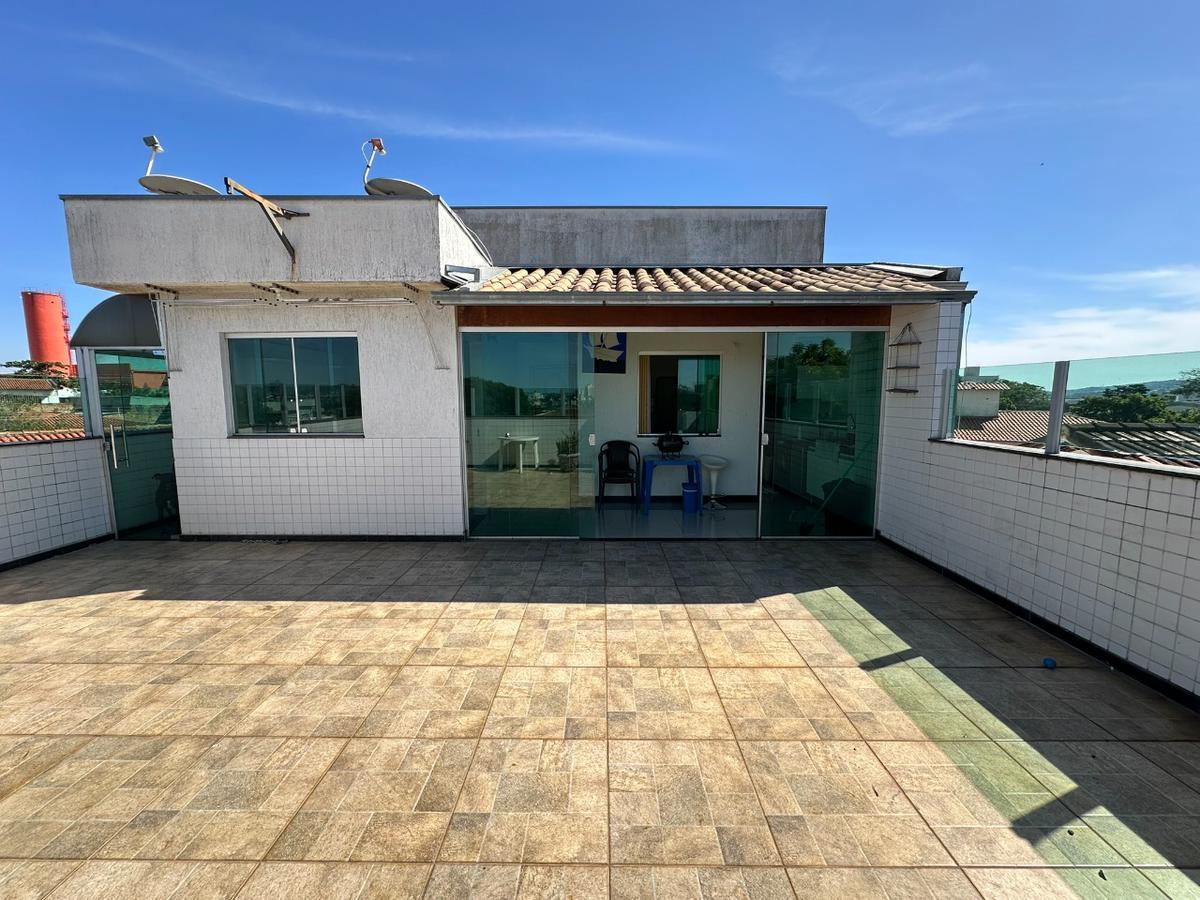 Cobertura, Planalto, 3 Quartos, 2 Vagas, 1 Suíte