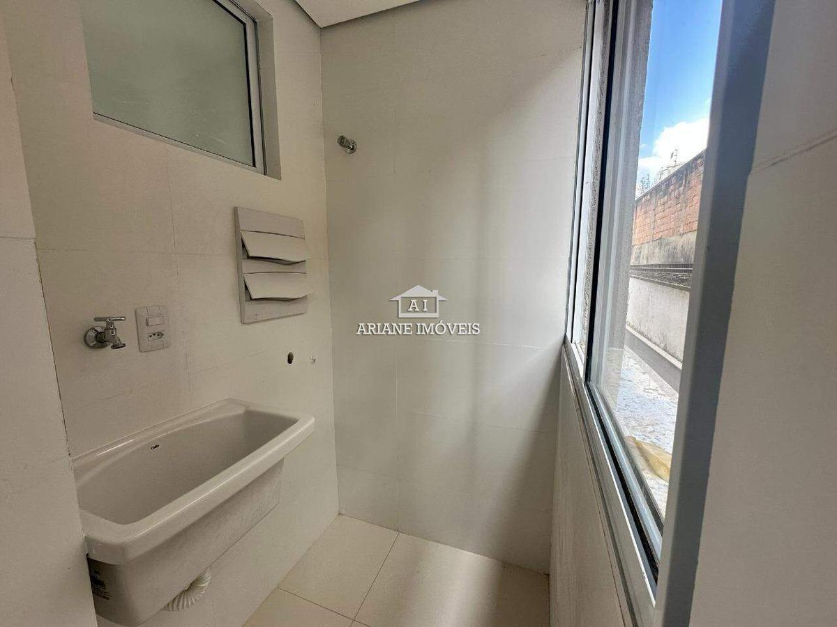 Apartamento, Vila Paris, 2 Quartos, 2 Vagas, 2 Suítes