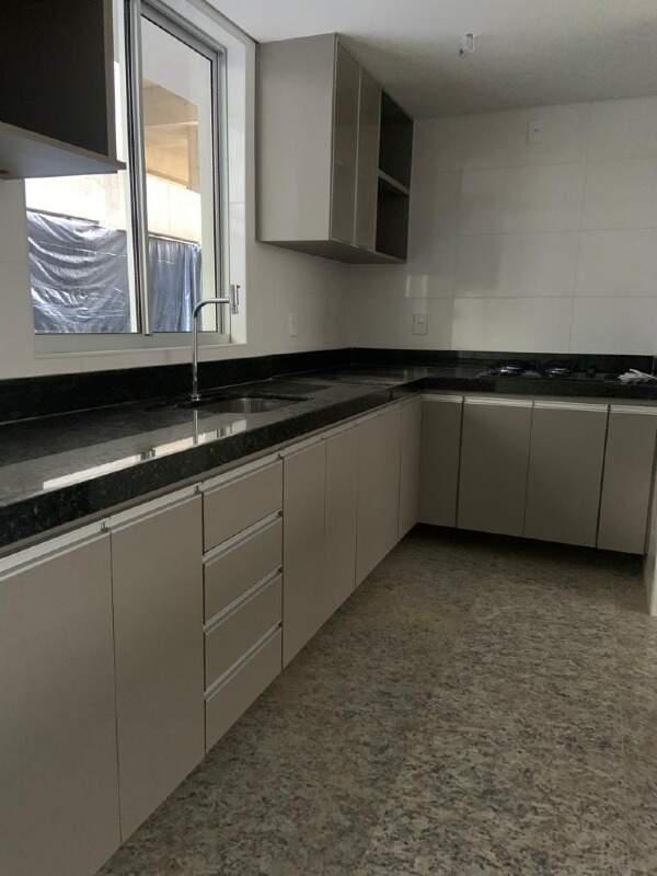 Apartamento, Santa Efigênia, 2 Quartos, 2 Vagas, 1 Suíte