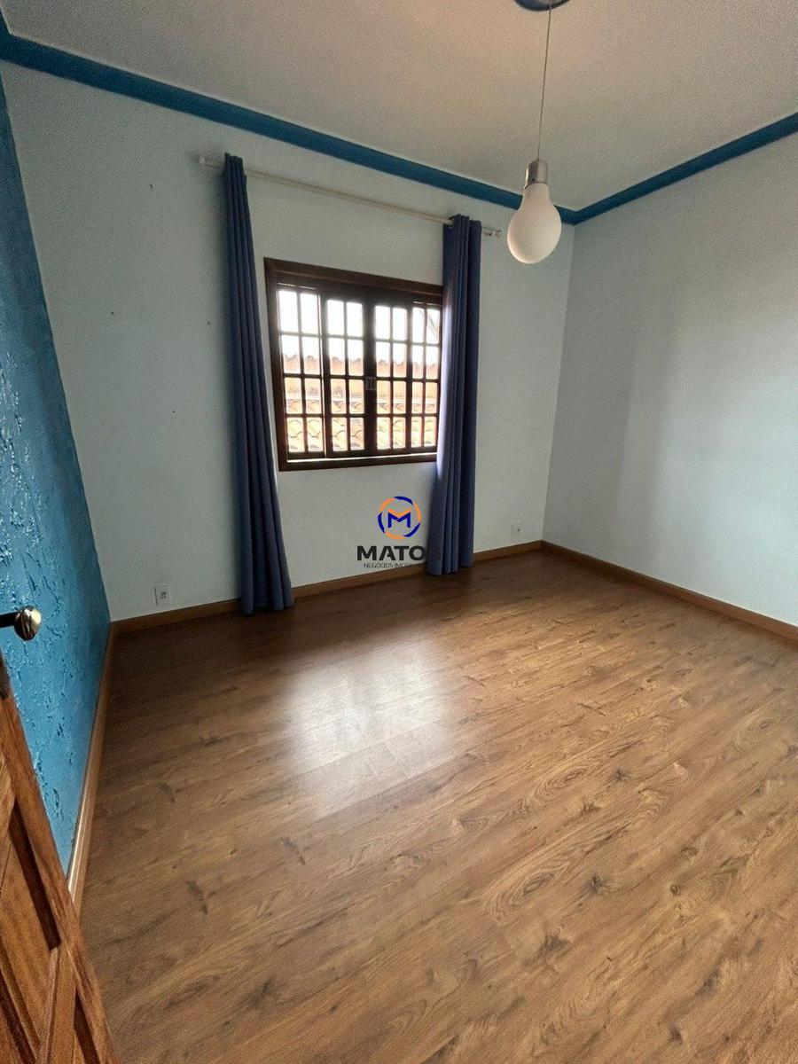 Casa, Belo Vale, 4 Quartos, 2 Vagas, 1 Suíte