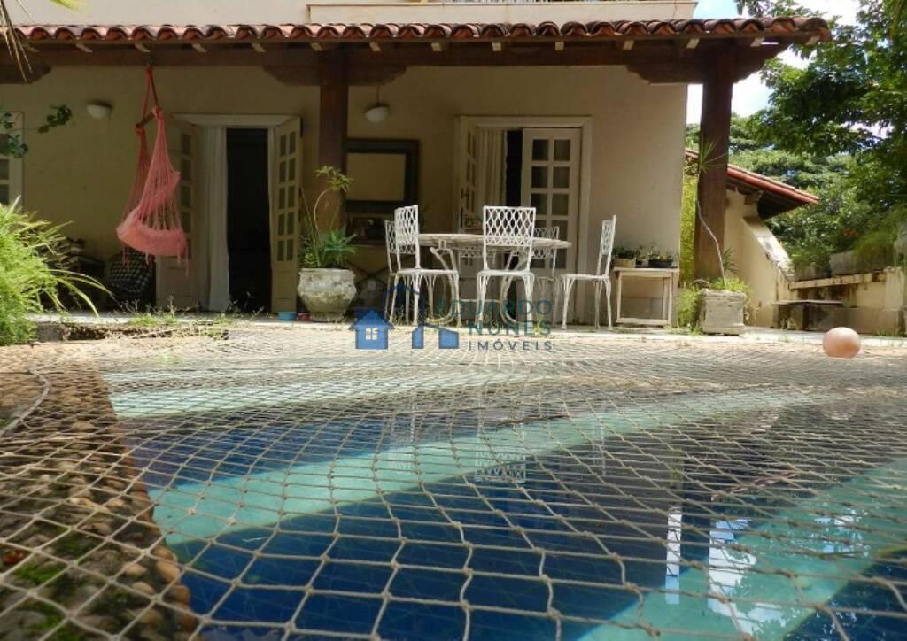 Casa, Santa Lúcia, 6 Quartos, 10 Vagas, 3 Suítes