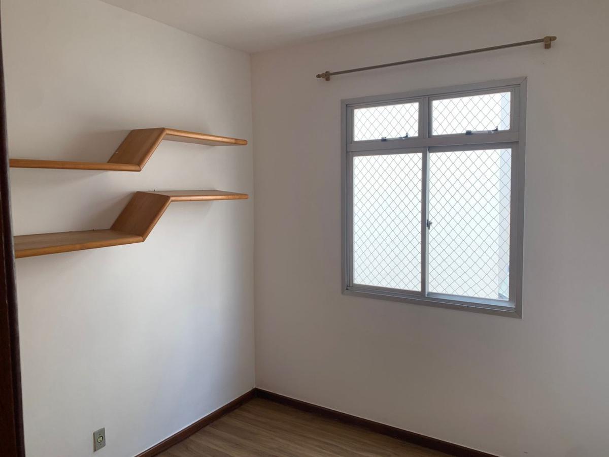 Apartamento, Estoril, 3 Quartos, 1 Vaga, 1 Suíte