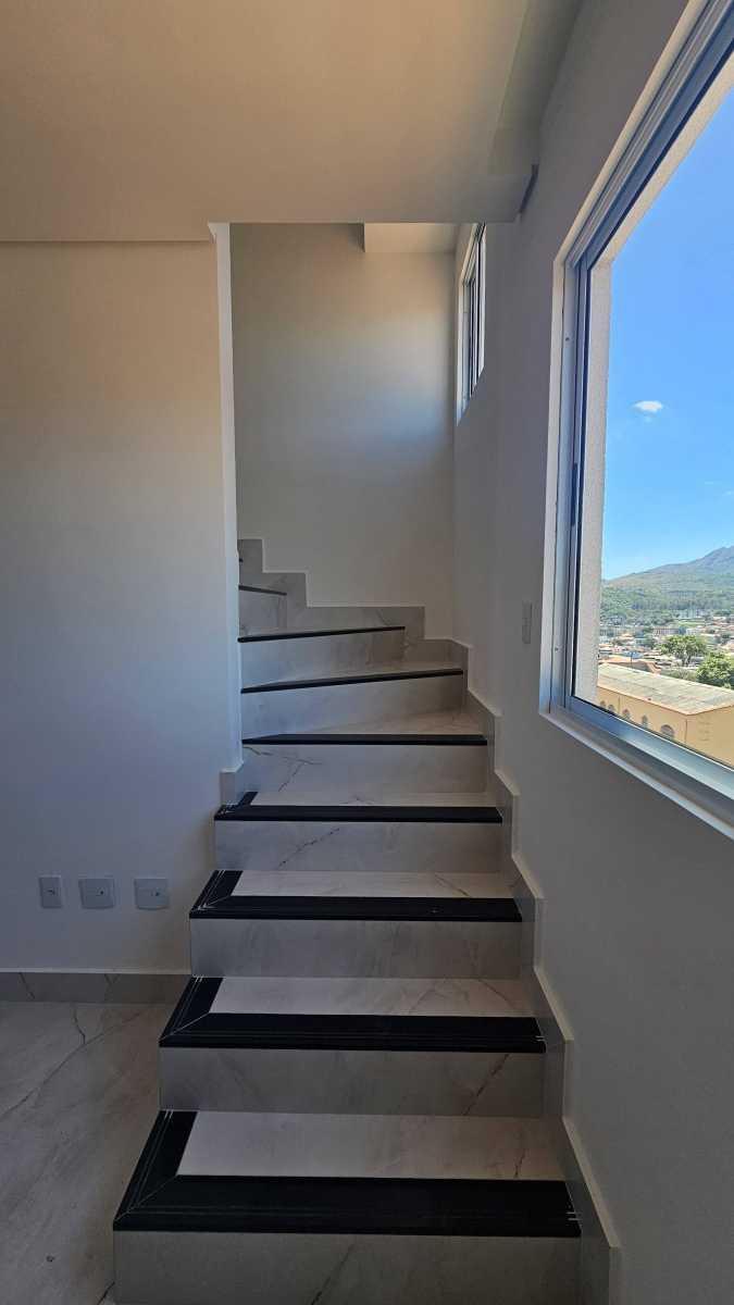 Cobertura, Miramar (barreiro), 3 Quartos, 2 Vagas, 1 Suíte