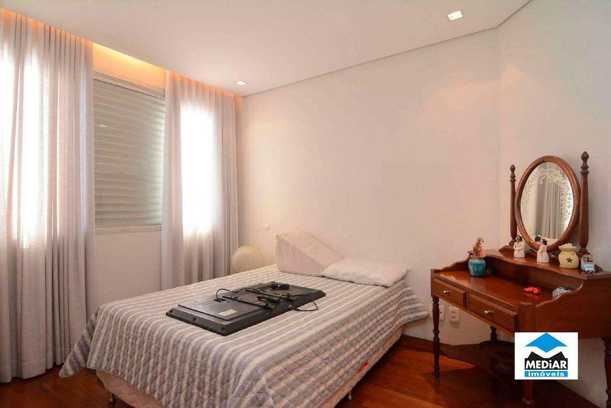 Cobertura, Savassi, 4 Quartos, 3 Vagas, 1 Suíte