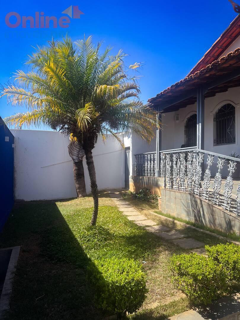 Casa, Novo Progresso, 4 Quartos, 0 Vaga, 2 Suítes